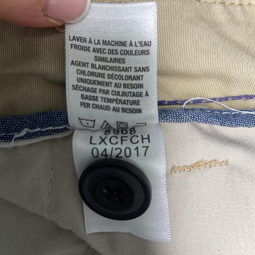 Aeropostale Flat-Front Chino Shorts Tan Khaki Size 36 - Picture 7 of 7